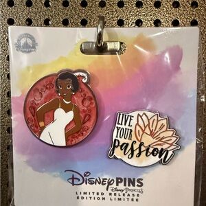 Disney Parks Princess & The Frog LR 2 Pin Set Tiana Live Your Passion